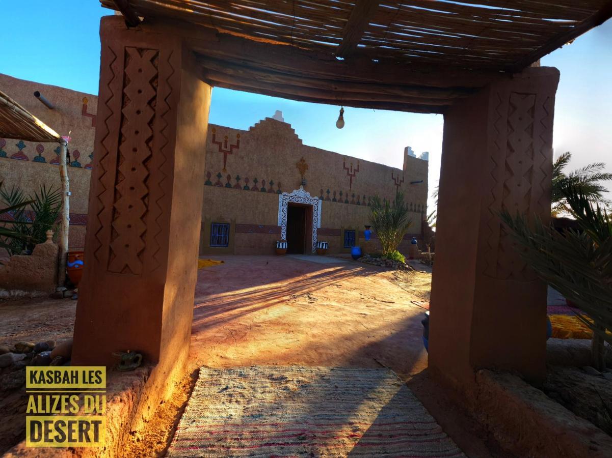 Kasbah Les Alizes Du Desert M'Hamid Buitenkant foto