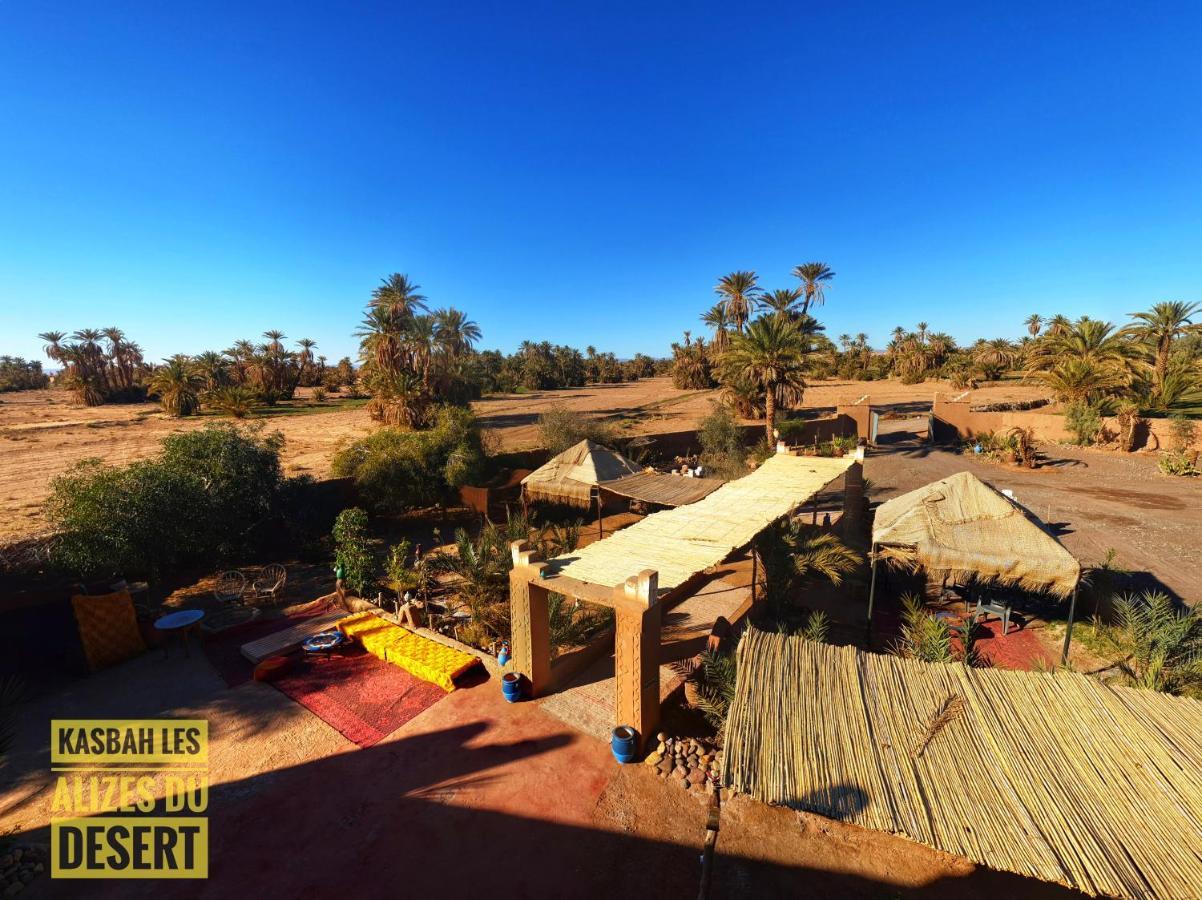 Kasbah Les Alizes Du Desert M'Hamid Buitenkant foto